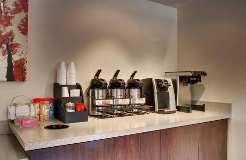 Maryland Heights Hotel | Red Roof Inn St Louis - Westport - Maryland Heights