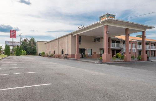 Rome Hotel | Red Roof Inn & Suites Rome