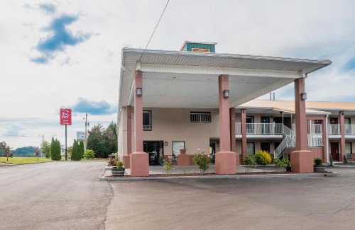Rome Hotel | Red Roof Inn & Suites Rome