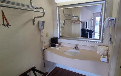 Tifton Hotel | Red Roof Inn Tifton