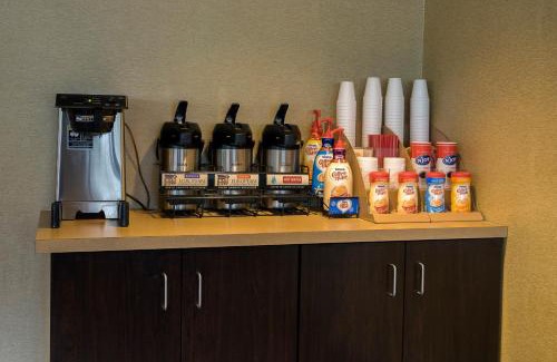 Toledo Hotel | Red Roof Inn Toledo University