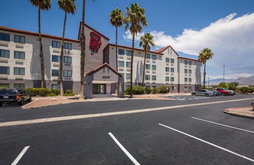 Cortaro Hotel | Red Roof Inn Tucson North - Marana