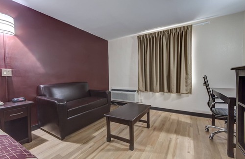 Van Horn Hotel | Red Roof Inn Van Horn