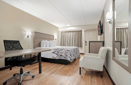 West Monroe Hotel | Red Roof Inn West Monroe