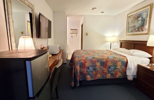 Hope Hotel | Red Roof Motor Inn