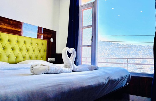 Kasauli Bed & Breakfast | Red Stone Kasauli