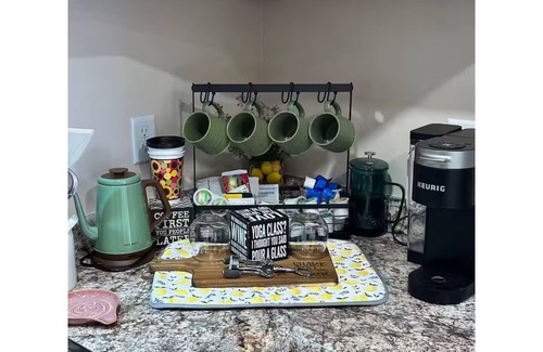 Whitewater Cottage | Red Tail Roost Tiny Home, Views, Hike, Bike, ATV on nearby BLM Land, Laundry