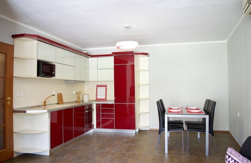 Primorski Apartment | Red Velvet Apartment - Big, Top-location, Quiet