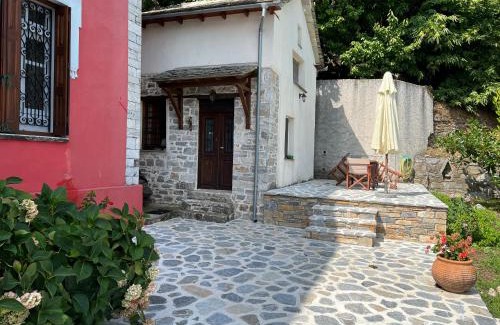Tsagarada House | Red Villa's Guesthouse