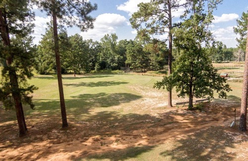 Woden Cabin | Redbud Cabin at Tall Timbers Retreat. Sleeps 17