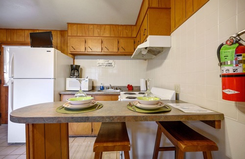 Broken Bow Cabin | Redbud Rest - 1 Bedroom Cabin at The Whip Poor Will Resort