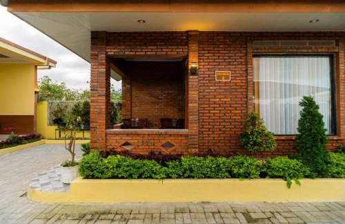 Siborongborong Hotel | RedDoorz @ Aldos Villa Silangit