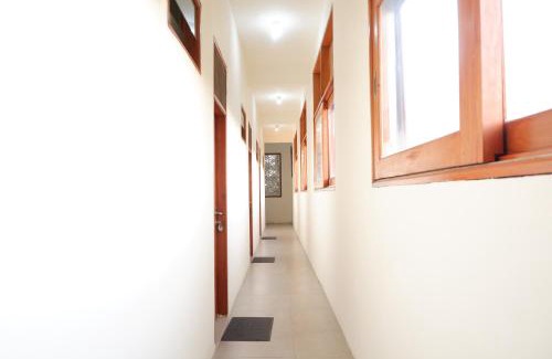 Senggigi House | Reddoorz at Bale Eja Syariah Senggigi