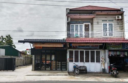 Rantauprapat House | RedDoorz at MCLOS Syariah Guest House Rantau Perapat