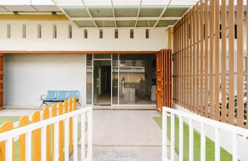 Medan Hotel | RedDoorz @ Helvetia Medan 2