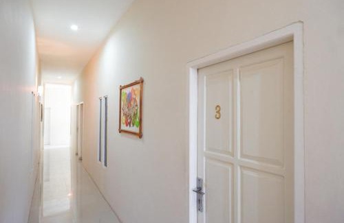 Majene Hotel | RedDoorz @ Hotel Grand Aulia Majene