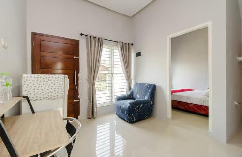 Palembang Hotel | RedDoorz @ Jalan Demang Lebar Raya Palembang