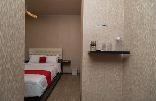 Pekanbaru Hotel | RedDoorz @ Jalan Srikandi Pekanbaru