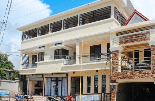 Culasi Hotel | RedDoorz @ LS Suites Poblacion Culasi Antique