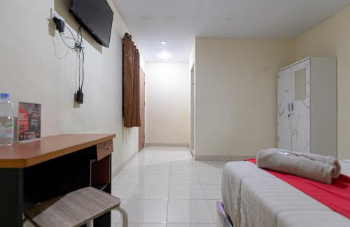 Medan Hotel | RedDoorz @ Medan Johor 2