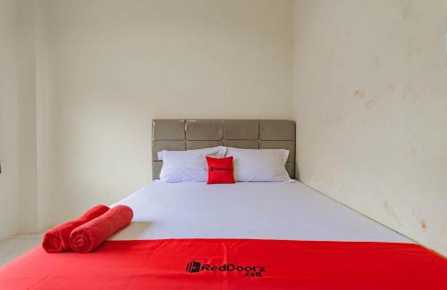Balikpapan Hotel | RedDoorz near Arka Sepinggan Airport Balikpapan
