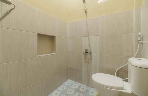 Berastagi Hotel | RedDoorz near Bukit Kubu Berastagi