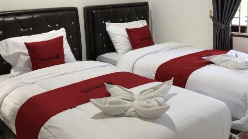 Medan Hotel | RedDoorz near CitraLand Gama City Medan