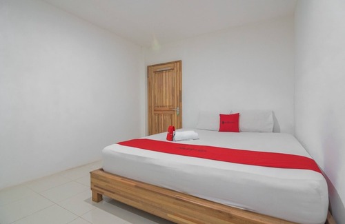 Pontianak House | RedDoorz near Gajah Mada Pontianak