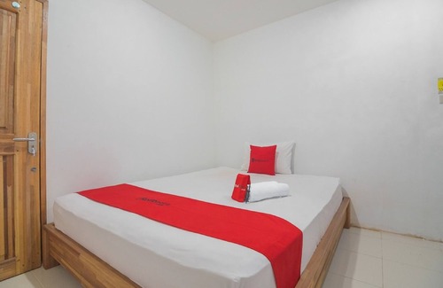 Pontianak House | RedDoorz near Gajah Mada Pontianak