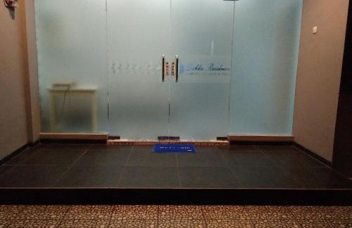 Semarang House | RedDoorz Near Gajah Mada Street Semarang