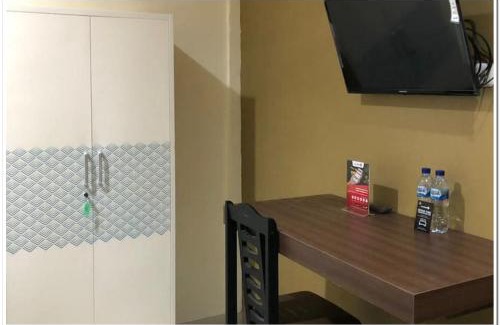 Medan Hotel | RedDoorz near RS Adam Malik Medan 2