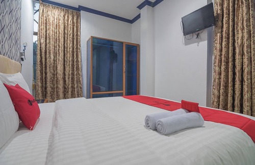 Tanjung Uncang Hotel | RedDoorz near RSUD Embung Fatimah Batam