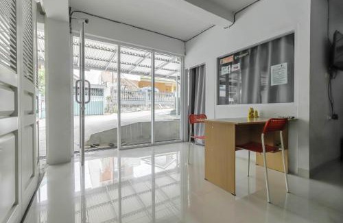 Palembang House | RedDoorz near Siloam Hospital Palembang