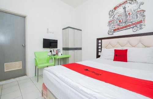 Pondok Aren House | RedDoorz near STAN