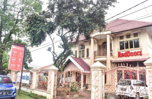Marusu House | RedDoorz near Sultan Hasanuddin Airport 2 Makassar