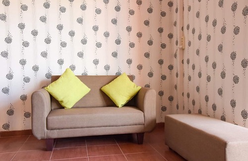 Kalasan Hotel | RedDoorz near Terminal A Adisucipto Airport
