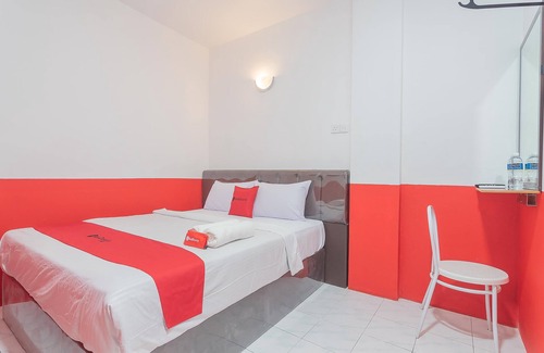 Tanjung Uncang Hotel | RedDoorz @ Pasar Melayu Sagulung Batam