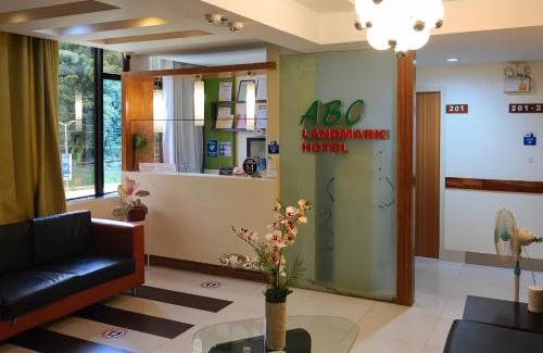 Kidapawan Hotel | RedDoorz Plus @ ABC Landmark Hotel