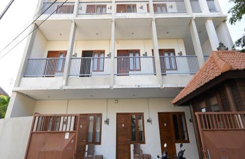 Taman Griya Apartment | RedDoorz Plus at Kencana Residence Jimbaran