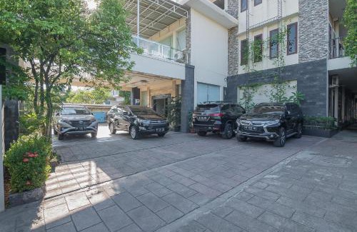 Medan House | RedDoorz Plus near Cambridge City Square 2 Medan