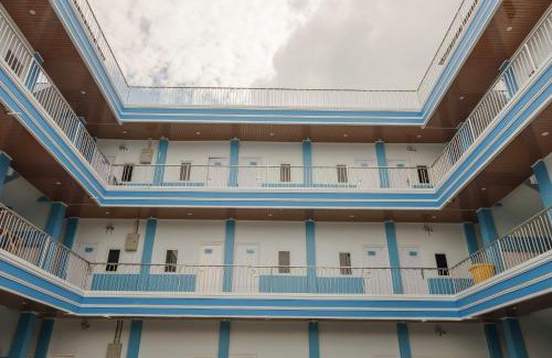 Palembang Hotel | RedDoorz Plus near Palembang Icon Mall 2