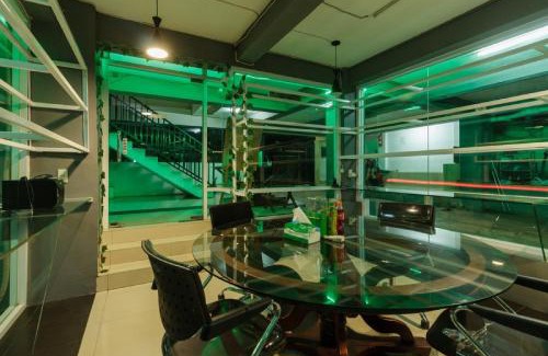 Ragunan House | RedDoorz Premium @ Ampera Raya 2