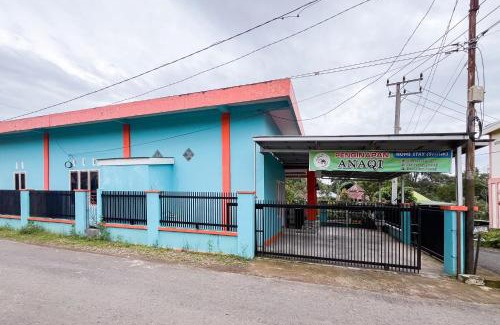 Lahat Hotel | RedDoorz Syariah at Anggia & Anaqi Homestay Pagar Alam