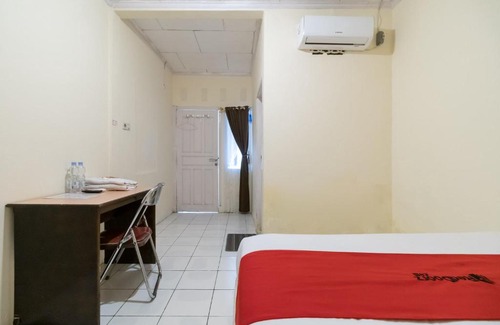 Bengkulu Hotel | RedDoorz Syariah At Jalan Raflesia Nusa Indah Bengkulu