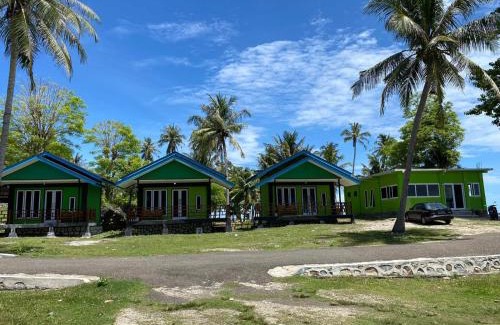 Sabang Hotel | RedDoorz Syariah near Ujong Kareung Beach Sabang