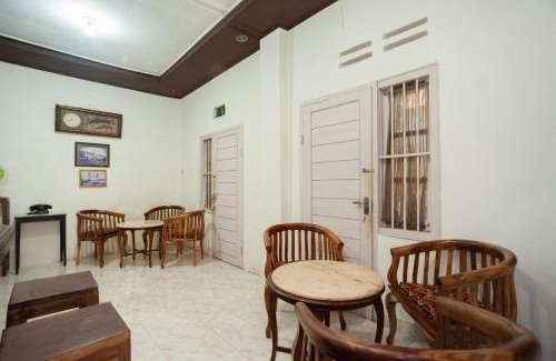 Bandar Lampung Hotel | RedDoorz Syariah @ Jalan KH. Mas Mansur Lampung
