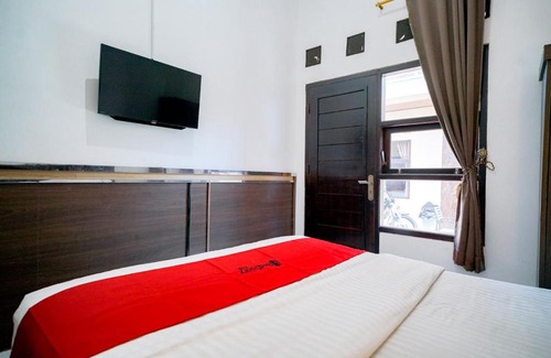 Rajabasa Hotel | RedDoorz Syariah near Unila