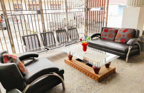 Bukittinggi Hotel | RedDoorz Syariah near Pasar Aur Kuning