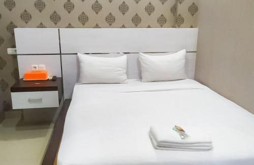 Pekanbaru Hotel | RedDoorz Syariah near Sultan Syarif Kasim II Airport