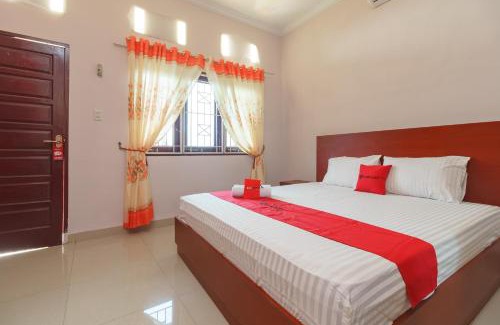 Medan Hotel | RedDoorz Syariah near UISU Medan
